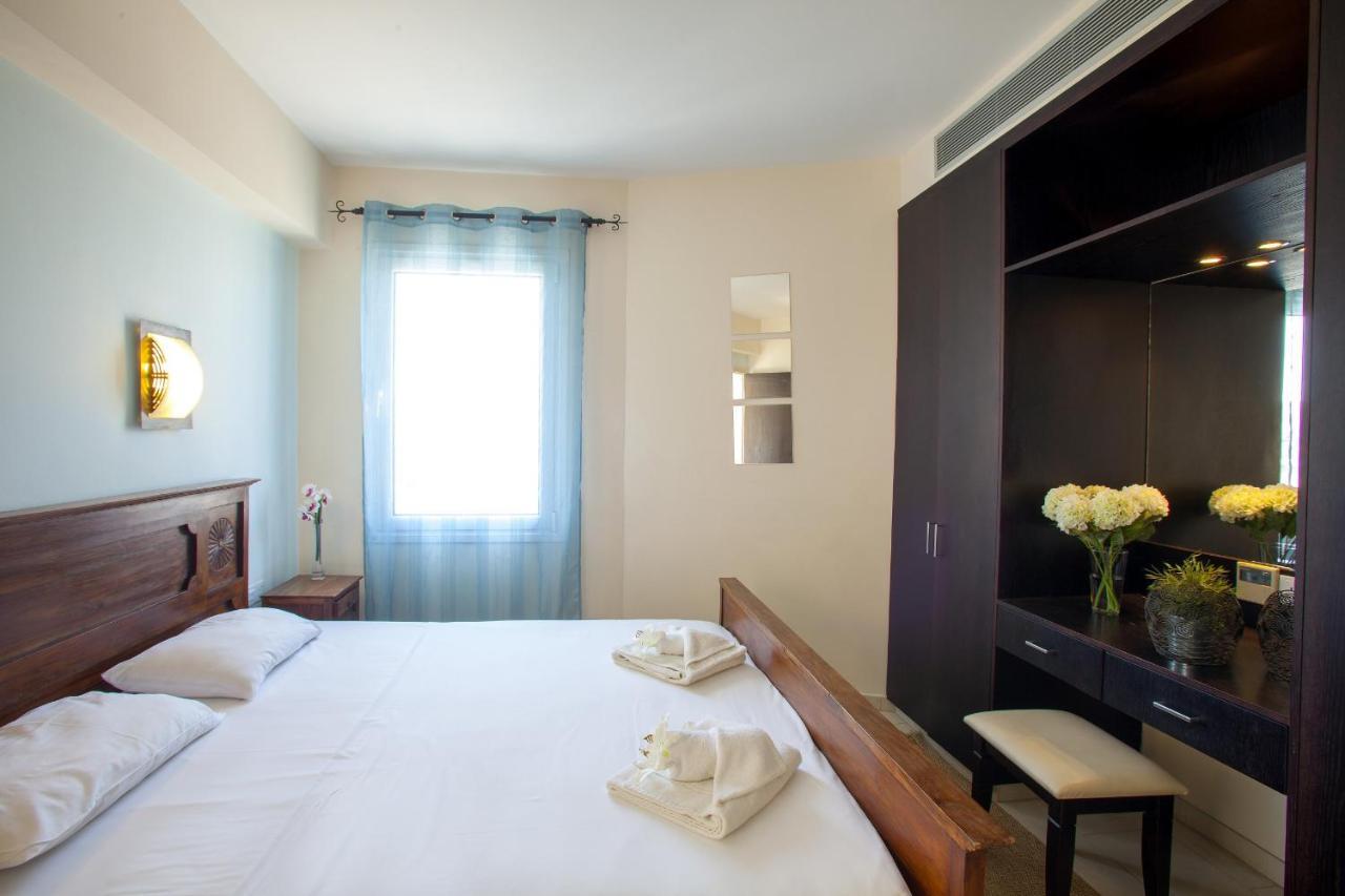 Protaras Seafront Villa Infinte Aretousa Bagian luar foto