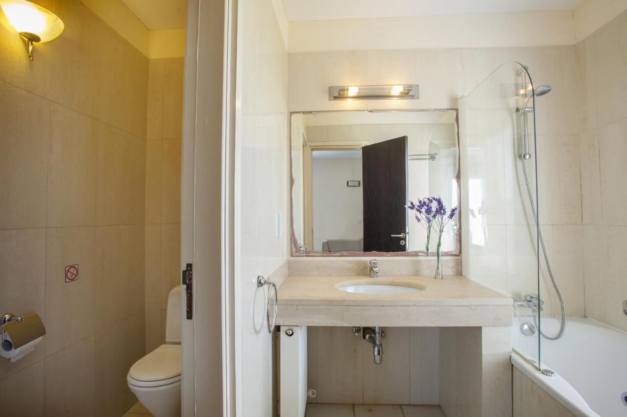 Protaras Seafront Villa Infinte Aretousa Bagian luar foto
