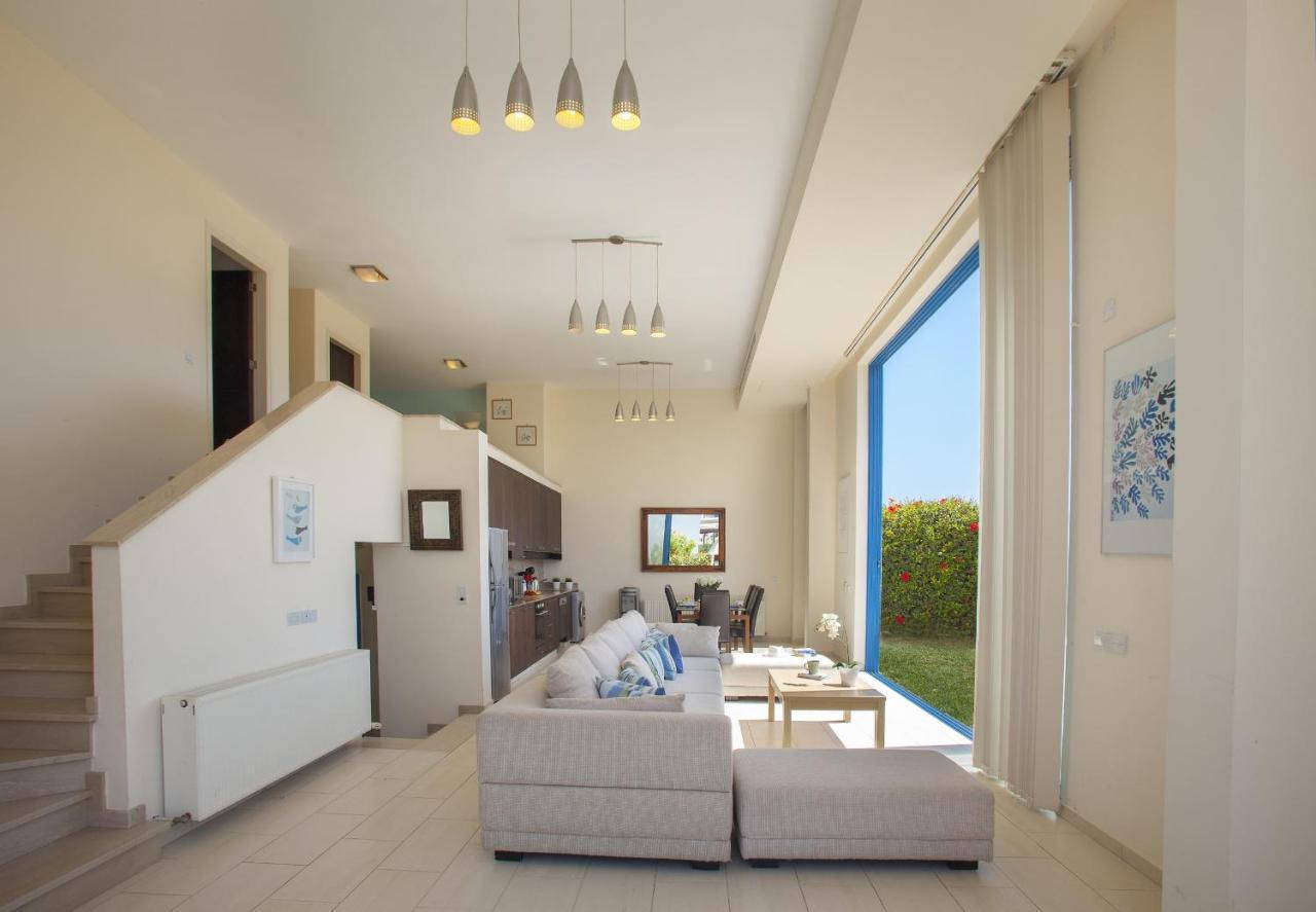 Protaras Seafront Villa Infinte Aretousa Bagian luar foto