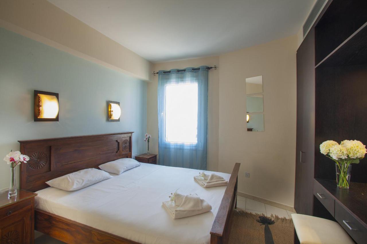 Protaras Seafront Villa Infinte Aretousa Bagian luar foto